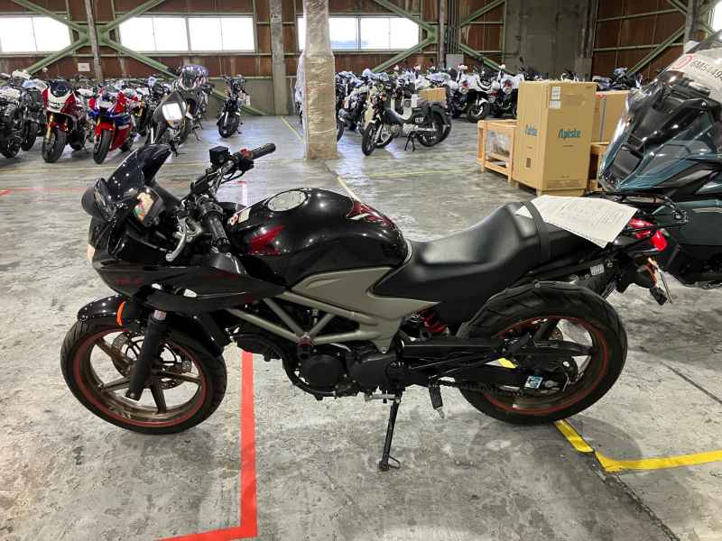 Honda VTR250F 2015