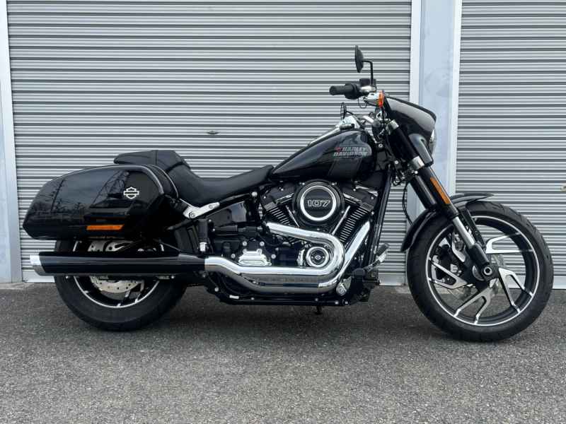 Harley-Davidson Sport Glide FLSB1750 2025