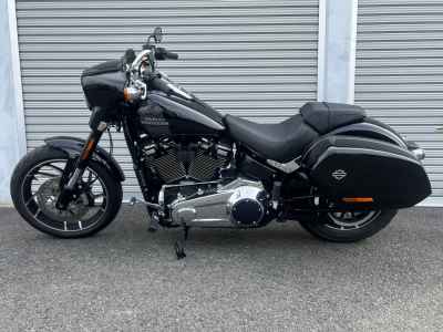 Harley-Davidson Sport Glide FLSB1750 2025