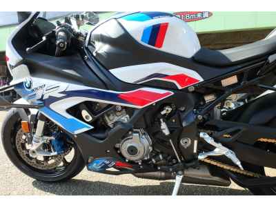 BMW M1000RR 2022