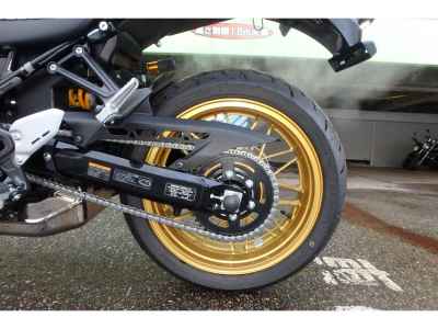 Kawasaki Z900RS SE 2025