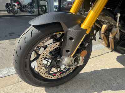 Ducati ﾑﾙﾃｨｽﾄﾗｰﾀﾞV4PP 2025