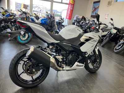 Kawasaki Ninja 400 2023