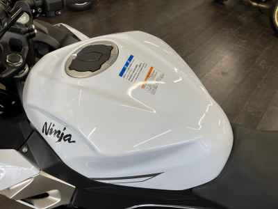 Kawasaki Ninja 400 2023