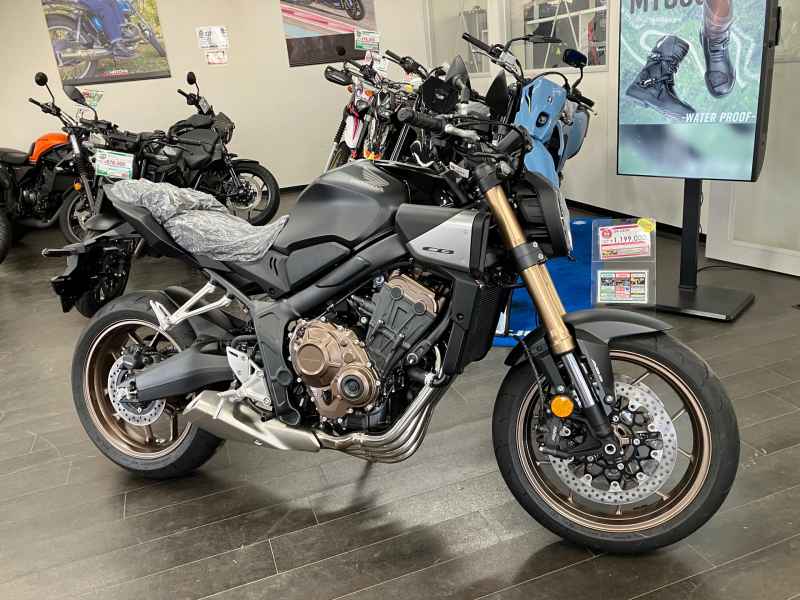Honda CB650R 2025