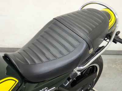 Kawasaki Z900RS 2023