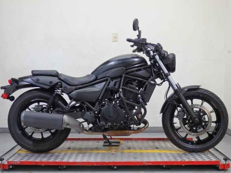 Kawasaki Eliminator 400 2024