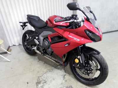 Triumph Daytona 660 2024