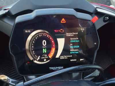 Triumph Speed Triple 1200 RR 2022