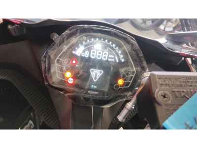 Triumph Daytona 660 2024