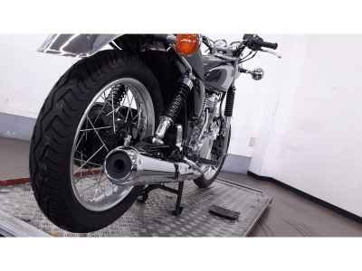 Yamaha SR400 2021