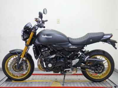 Kawasaki Z900RS SE 2025