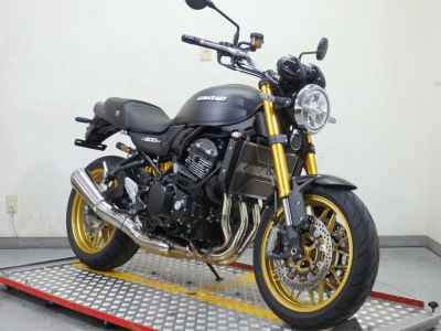 Kawasaki Z900RS SE 2025