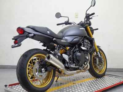 Kawasaki Z900RS SE 2025