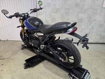 Triumph Speed 400 2024