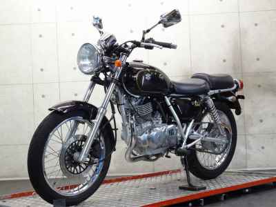 Suzuki ST250E