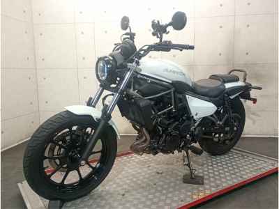 Kawasaki Eliminator 400 2023