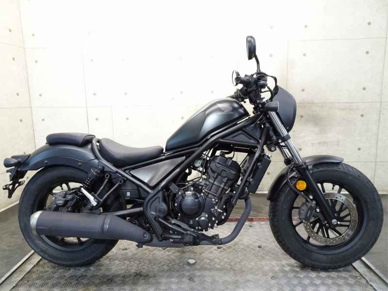 Honda XJR400 2023