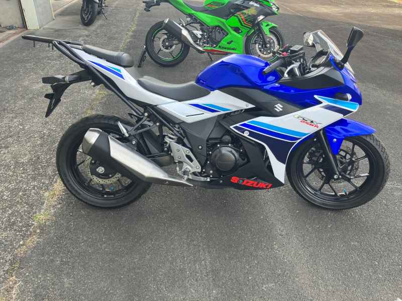 Suzuki GSX250R