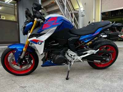 BMW F900R 2025