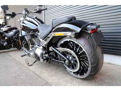 Harley-Davidson Breakout FXBR1920 2026