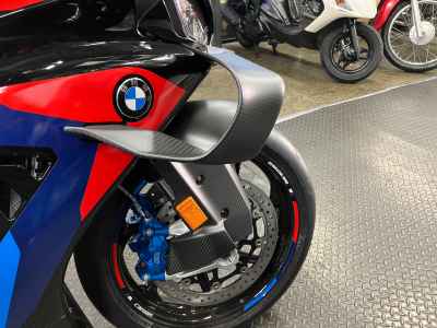 BMW M1000RR 2026