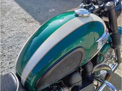 Triumph Bonneville T100 2010