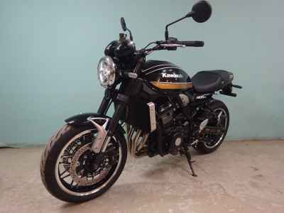 Kawasaki Z900RS 2022