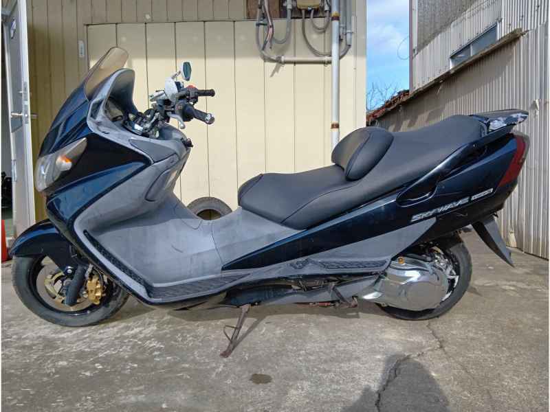 Suzuki Skywave 400