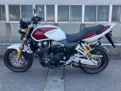 Honda CB1300SF 2025
