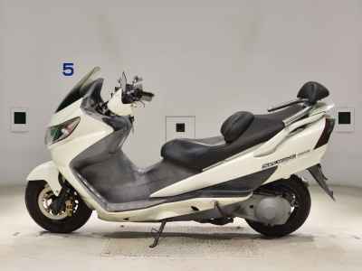 Suzuki Skywave 250S