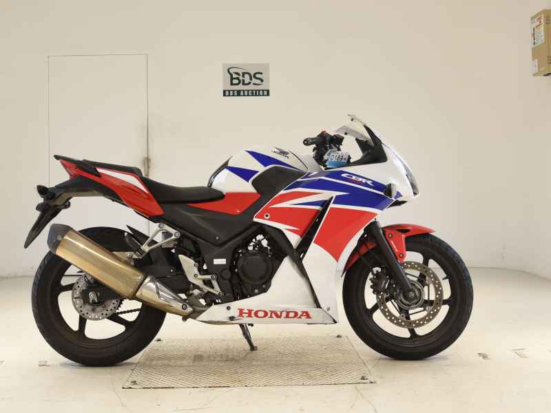 Honda CBR250R 2015