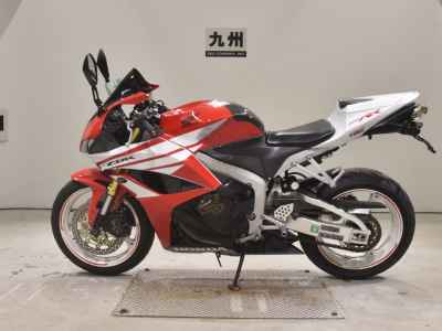 Honda CBR600RR 2012