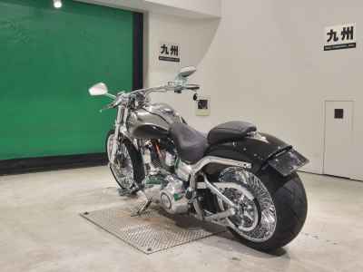Harley-Davidson Breakout FXSB1800 2013