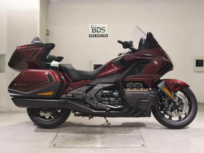 Honda GL1800 Gold Wing Tour DCT 2025