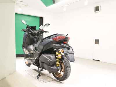 Yamaha XMAX 250 2023