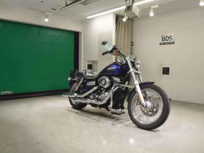 Harley-Davidson Super Glide FXDC1580 2011
