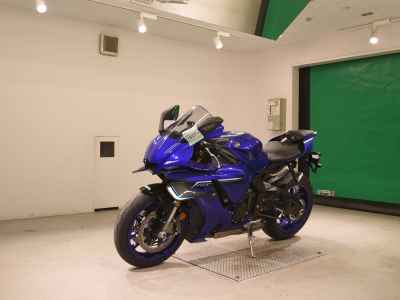 Yamaha YZF-R1 2025