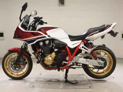 Honda CB1300 Super Boldor 2022