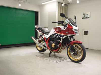 Honda CB1300 Super Boldor 2022