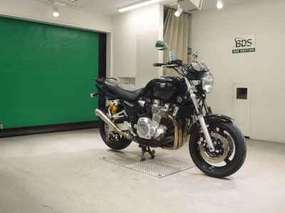 Yamaha XJR1300 2010