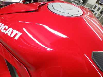 Ducati Panigale V4S 2021