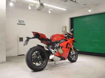 Ducati Panigale V4S 2021