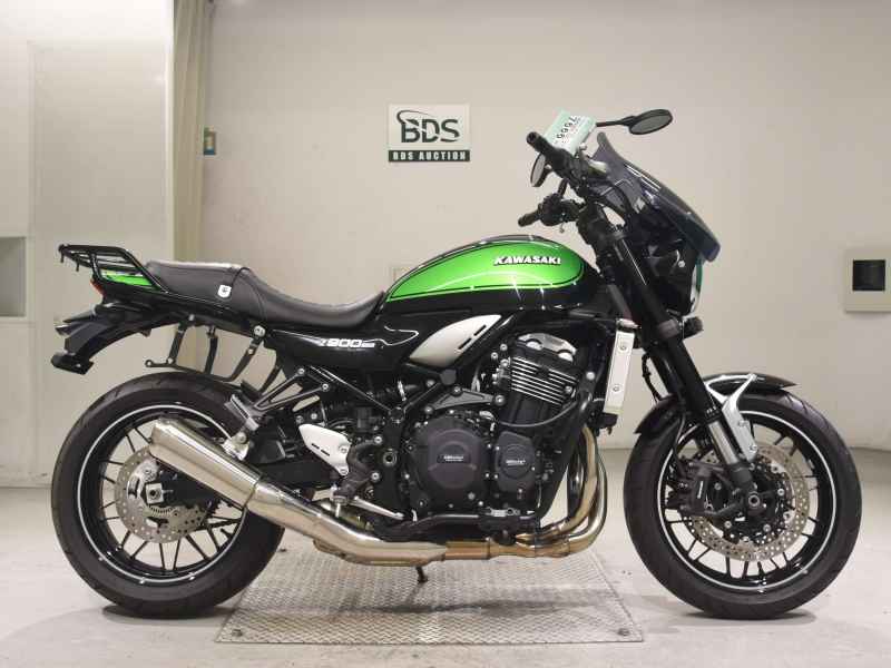 Kawasaki Z900RS 2025