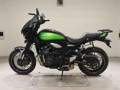 Kawasaki Z900RS 2025