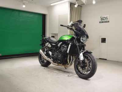 Kawasaki Z900RS 2025