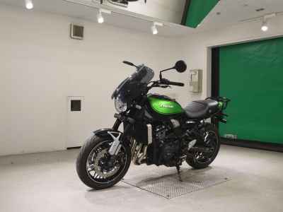 Kawasaki Z900RS 2025