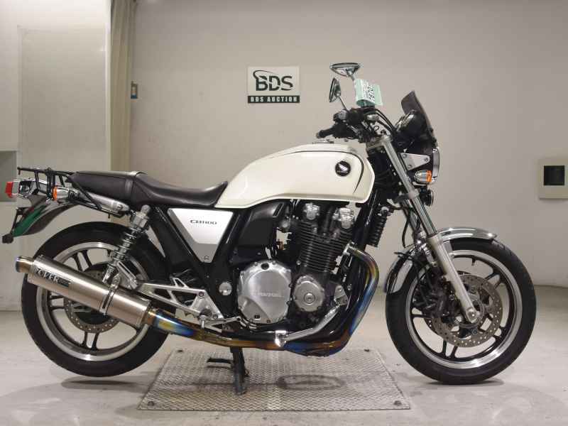 Honda CB1100 2011
