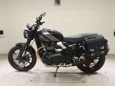 Triumph Speed Twin 900 2025