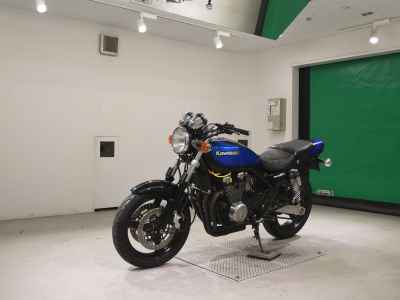 Kawasaki Zephyr 400 2009